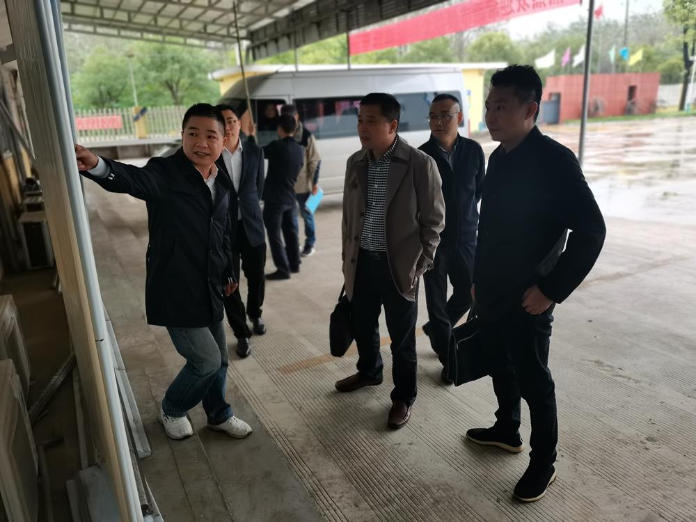 90e49bb155ed4cc2a9be599cd7f0f60f.jpg 90e49bb155ed4cc2a9be599cd7f0f60f.jpg