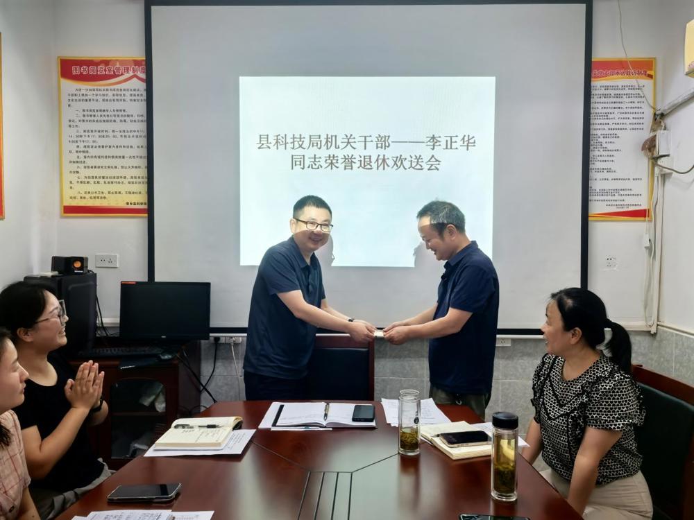 7e293267015d8d79218e6c5418e60ff