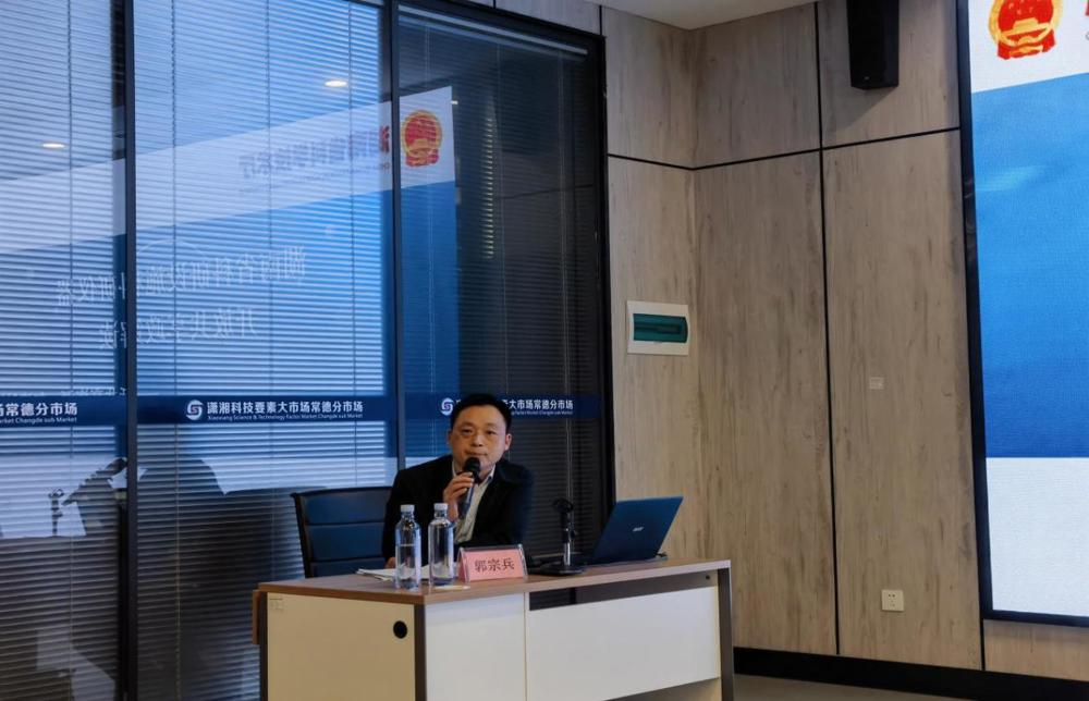 5d8179b80ebfe676ba13be8e990d02b5